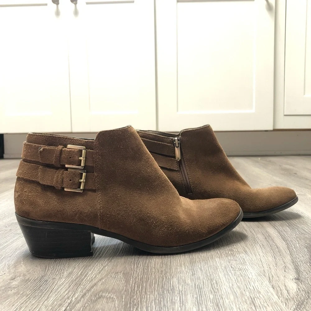 Sam Edelman Size 7.5 Booties Brown Suede Boots